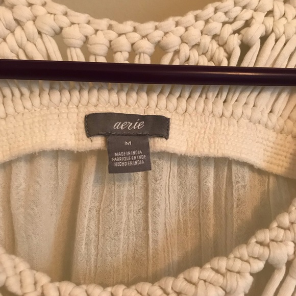 White tank top with fringe - Picture 3 of 4